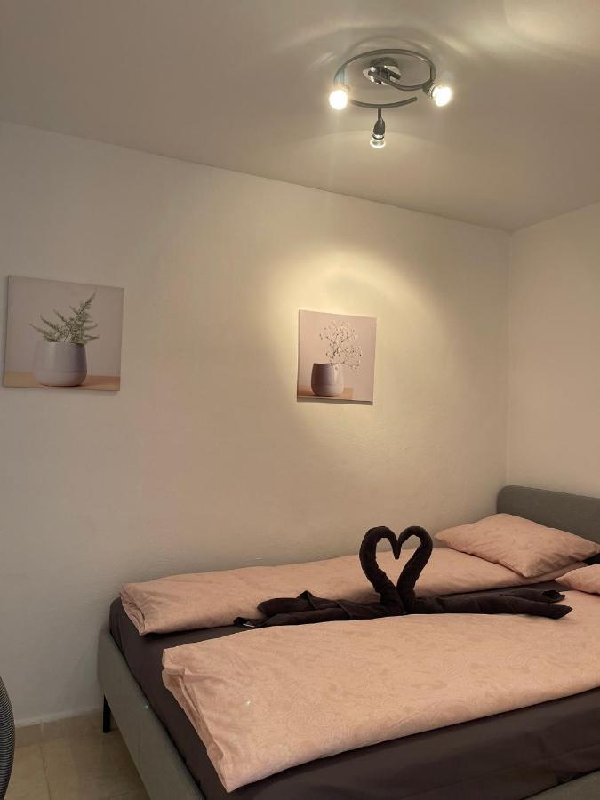 Three Bedroom Apartment With Pool In Торрев'єха Екстер'єр фото